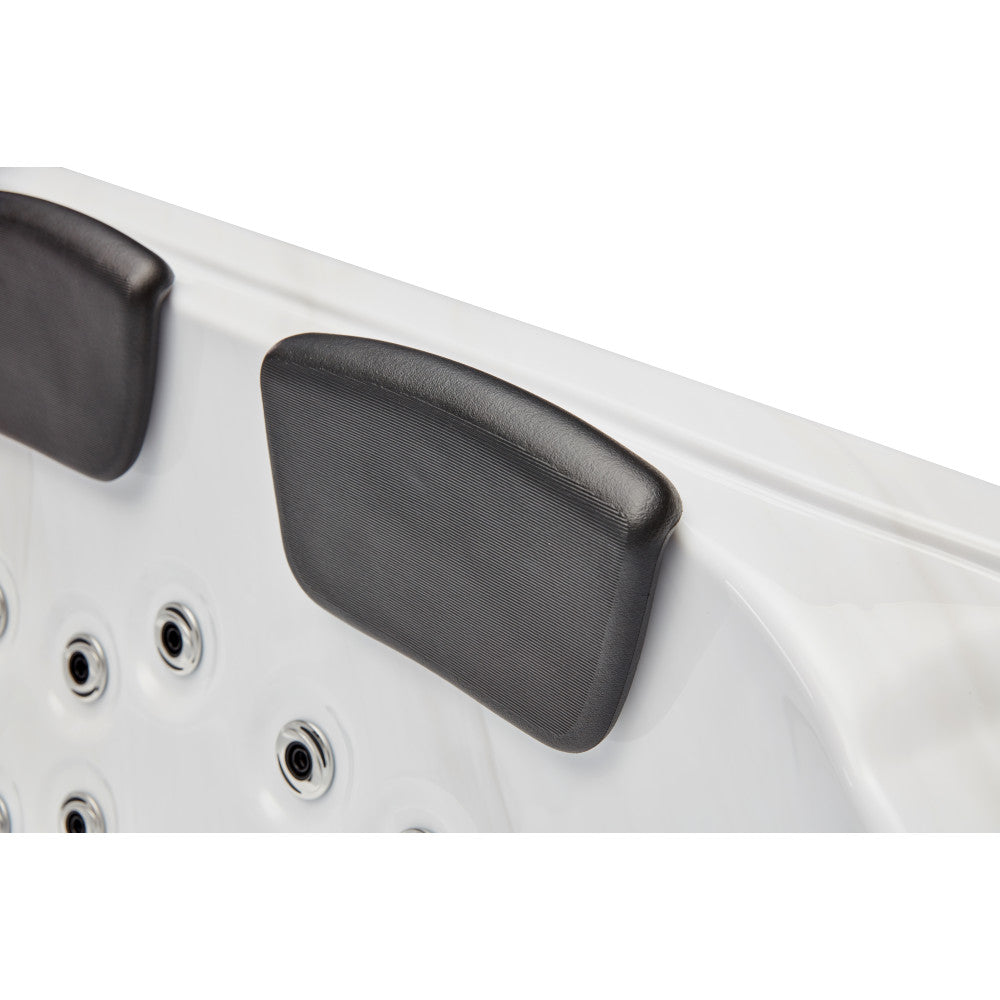 Regal 4-Person Hot Tub - Image 7